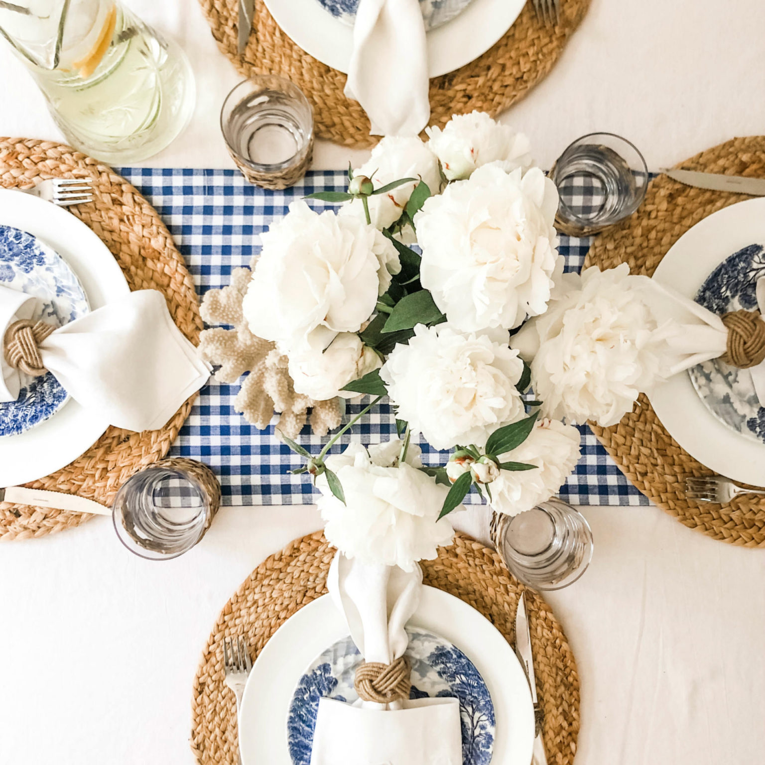 Simple Summer Tablescape - Rosa Diana